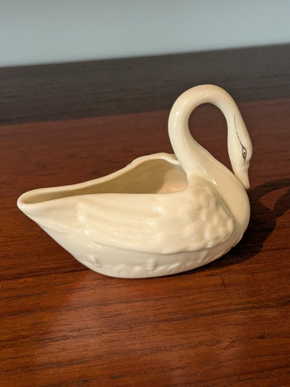 Vintage Belleek Pottery Ireland Porcelain Swan Dish - Gold 7th Mark
